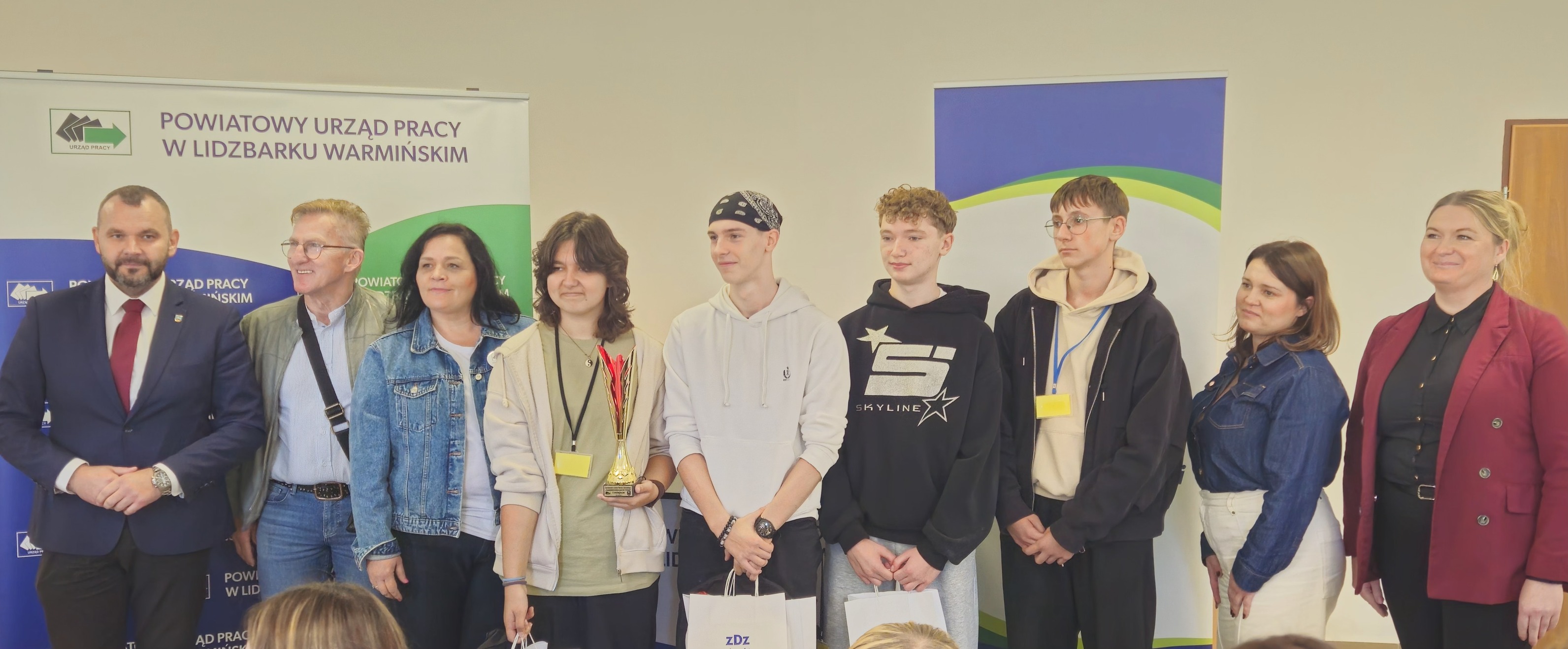Zdjęcie artykułu III edycja GRY TERENOWEJ „Z przedsiębiorczością za pan brat”